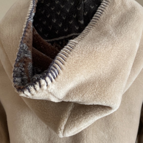 Denali plush fleece reversible jacket coat - Picture 10 of 17